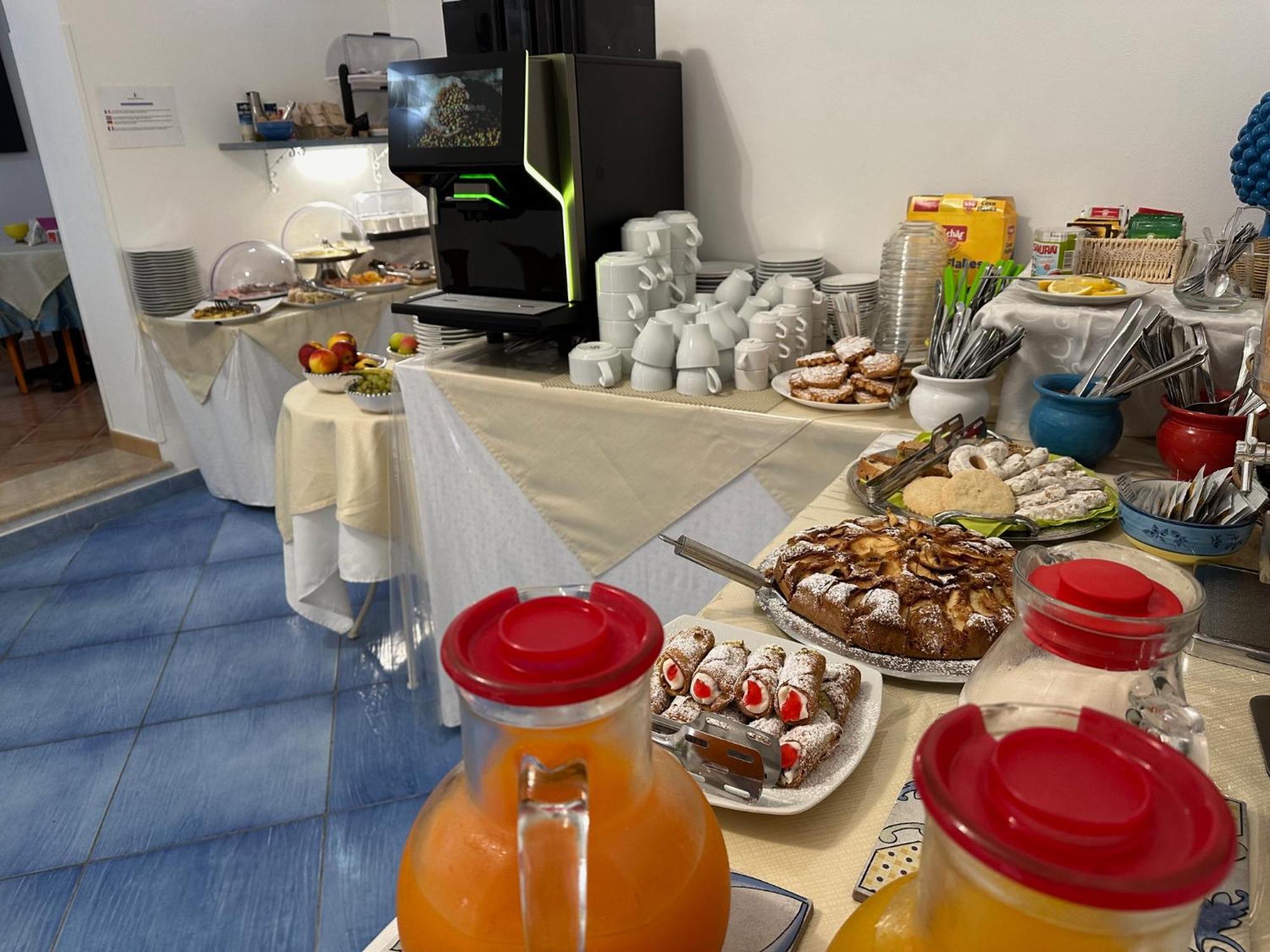 Badia Rooms & Breakfast Castellammare del Golfo Exteriör bild
