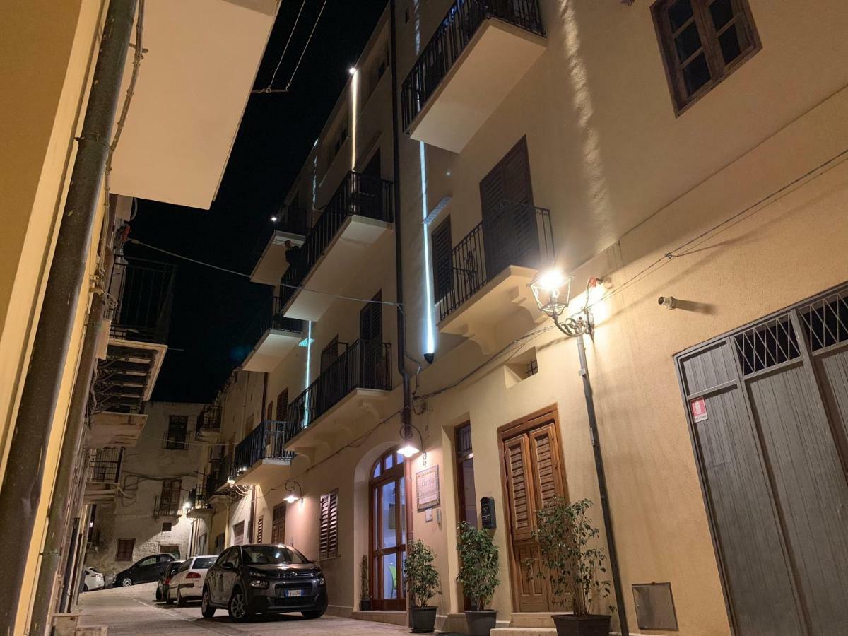 Badia Rooms & Breakfast Castellammare del Golfo Exteriör bild