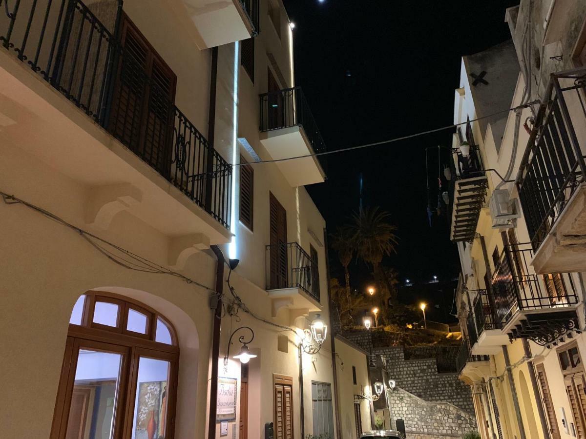 Badia Rooms & Breakfast Castellammare del Golfo Exteriör bild