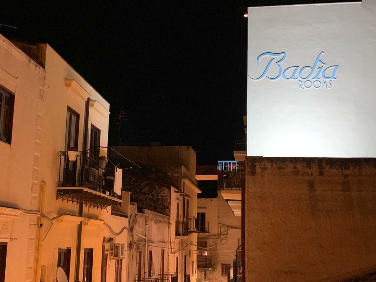 Badia Rooms & Breakfast Castellammare del Golfo Exteriör bild